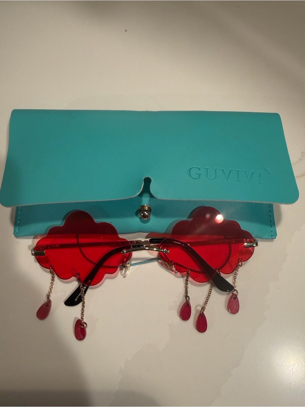 Guvivi Red Cloud Sunglasses with Dangling Teardrop Charms